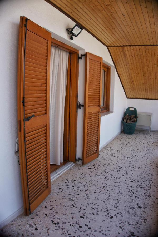 Apartment Wooden Sofita House With Unlimited View Grevena